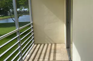 278 Preston G Unit, Boca Raton, FL 33434 - Photo 6