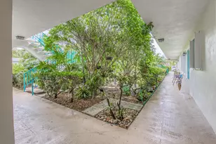 301 S Lakeside Dr, Lake Worth Beach, FL 33460 - Photo 14