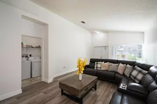 370 SW 203rd Ave, Pembroke Pines, FL 33029 - Photo 12