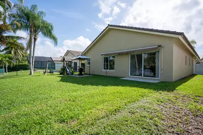 370 SW 203rd Avenue, Pembroke Pines, FL 33029 - Photo 34