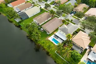 370 SW 203rd Ave, Pembroke Pines, FL 33029 - Photo 36