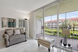 110 Half Moon Cir, Hypoluxo, FL 33462 - Photo 20