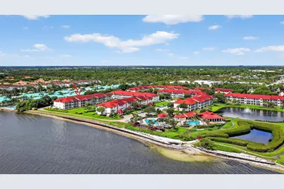 110 Half Moon Circle, Unit #D2, Hypoluxo, FL 33462 - Photo 32