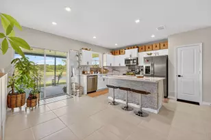 3518 Carriage Pointe Cir, Fort Pierce, FL 34981 - Photo 8