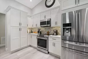 8755 97th Ct, Vero Beach, FL 32967 - Photo 28