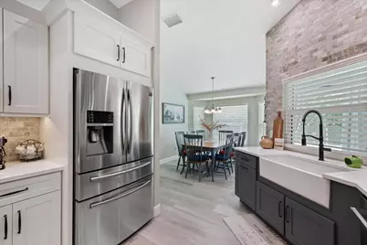 8755 97th Court, Vero Beach, FL 32967 - Photo 32