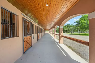 3935 Hanover Circle, Loxahatchee, FL 33470 - Photo 8