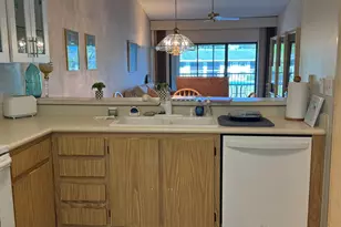 801 Sabal Ridge Cir, Palm Beach Gardens, FL 33418 - Photo 10