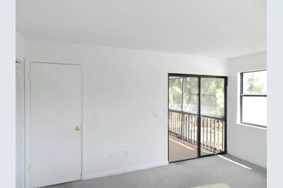 1110 Lakeview Dr East, Royal Palm Beach, FL 33411 - Photo 12