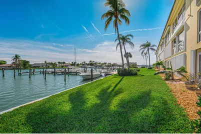 1351 Bayshore Drive, Unit #304, Fort Pierce, FL 34949 - Photo 14
