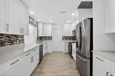 600 S Mangonia Circle, West Palm Beach, FL 33401 - Photo 18