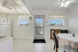 2132 NE 1st Way, Boynton Beach, FL 33435 - Photo 2