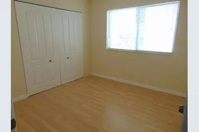 3186 Via Poinciana, Unit #201, Lake Worth, FL 33467 - Photo 14