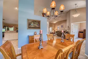 5681 Lago Del Sol Dr, Lake Worth, FL 33449 - Photo 8