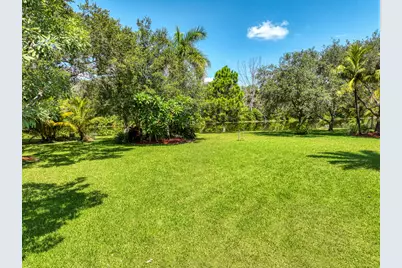 5681 Lago Del Sol Drive, Lake Worth, FL 33449 - Photo 38