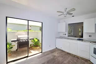 6676 SE Yorktown Dr, Hobe Sound, FL 33455 - Photo 6