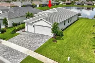 11886 SW Poseidon Way, Port Saint Lucie, FL 34987 - Photo 2