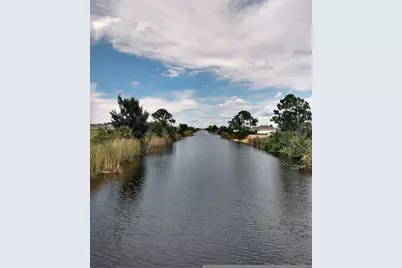 2102 NW 9th Avenue, Cape Coral, FL 33993 - Photo 2