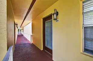 605 Flanders M, Delray Beach, FL 33484 - Photo 6