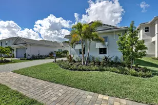 219 SE Calmo Circle, Port Saint Lucie, FL 34984 - Photo 2