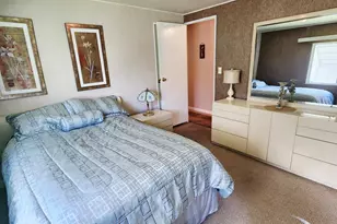 218 W Caribbean, Port Saint Lucie, FL 34952 - Photo 36