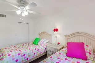 1715 Village Blvd, West Palm Beach, FL 33409 - Photo 16