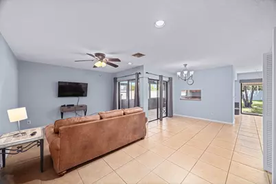 6125 Elsinore Circle, Greenacres, FL 33463 - Photo 8