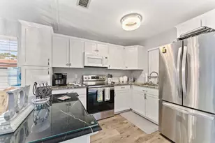 2600 SE Ocean Blvd, Stuart, FL 34996 - Photo 8