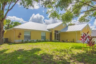 1590 Polynesian Ln, Sebastian, FL 32958 - Photo 2