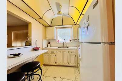 126 Andover E, West Palm Beach, FL 33417 - Photo 4