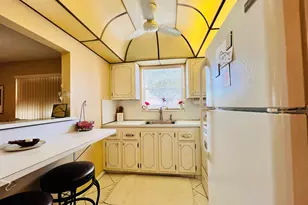 126 Andover E, West Palm Beach, FL 33417 - Photo 4