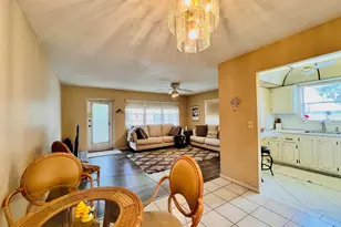 126 Andover E, West Palm Beach, FL 33417 - Photo 6