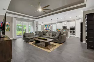 10127 SW Cypress Wood Ct, Port Saint Lucie, FL 34987 - Photo 6