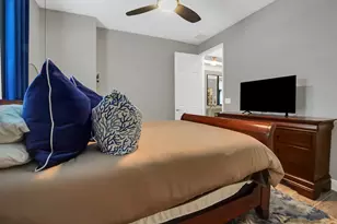 10127 SW Cypress Wood Ct, Port Saint Lucie, FL 34987 - Photo 10