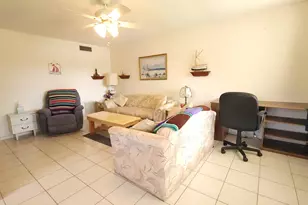 147 Bedford F, West Palm Beach, FL 33417 - Photo 2