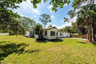 196 47th Ave, Vero Beach, FL 32968 - Photo 4