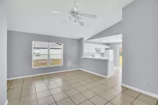 706 Wisteria Ave, Fort Pierce, FL 34982 - Photo 8