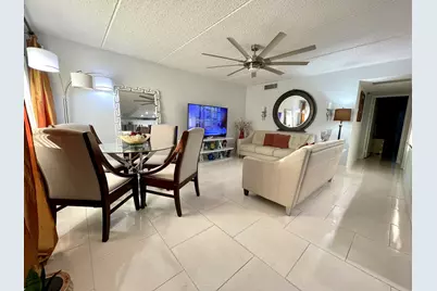 3200 Springdale 107 Boulevard, Unit #107, Palm Springs, FL 33461 - Photo 2