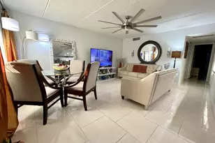 3200 Springdale 107 Blvd Unit, Palm Springs, FL 33461 - Photo 2