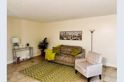 13500 SW 1st Street, Unit #111U, Pembroke Pines, FL 33027 - Photo 2