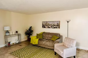 13500 SW 1st St, Pembroke Pines, FL 33027 - Photo 2