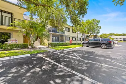 610 Trace Circle, Unit #206, Deerfield Beach, FL 33441 - Photo 18