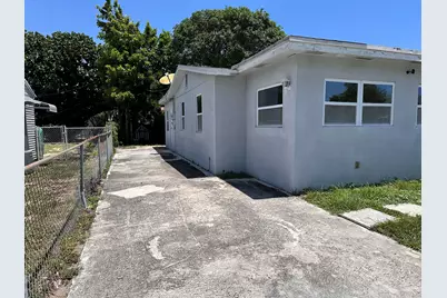 840 W 1st Street, Riviera Beach, FL 33404 - Photo 4