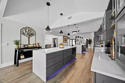 3763 SE Fairway E, Stuart, FL 34997 - Photo 6