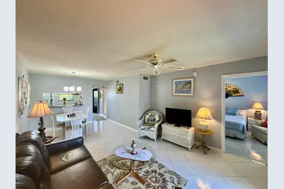 7214 Golf Colony Court, Unit #205, Lake Worth, FL 33467 - Photo 16