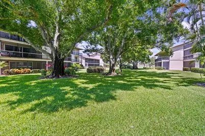 18460 SE Wood Haven Lane, Unit #H, Jupiter, FL 33469 - Photo 22