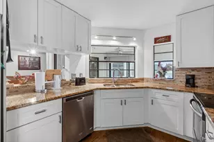 5823 Parkwalk Dr, Boynton Beach, FL 33472 - Photo 14