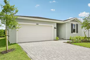 5421 Hampton Park Cir, Vero Beach, FL 32966 - Photo 2