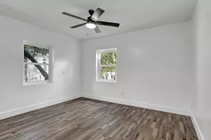 11 NW 117th St, Miami, FL 33168 - Photo 22