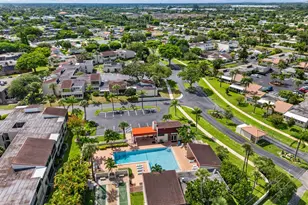 2561 Boundbrook Blvd, West Palm Beach, FL 33406 - Photo 2